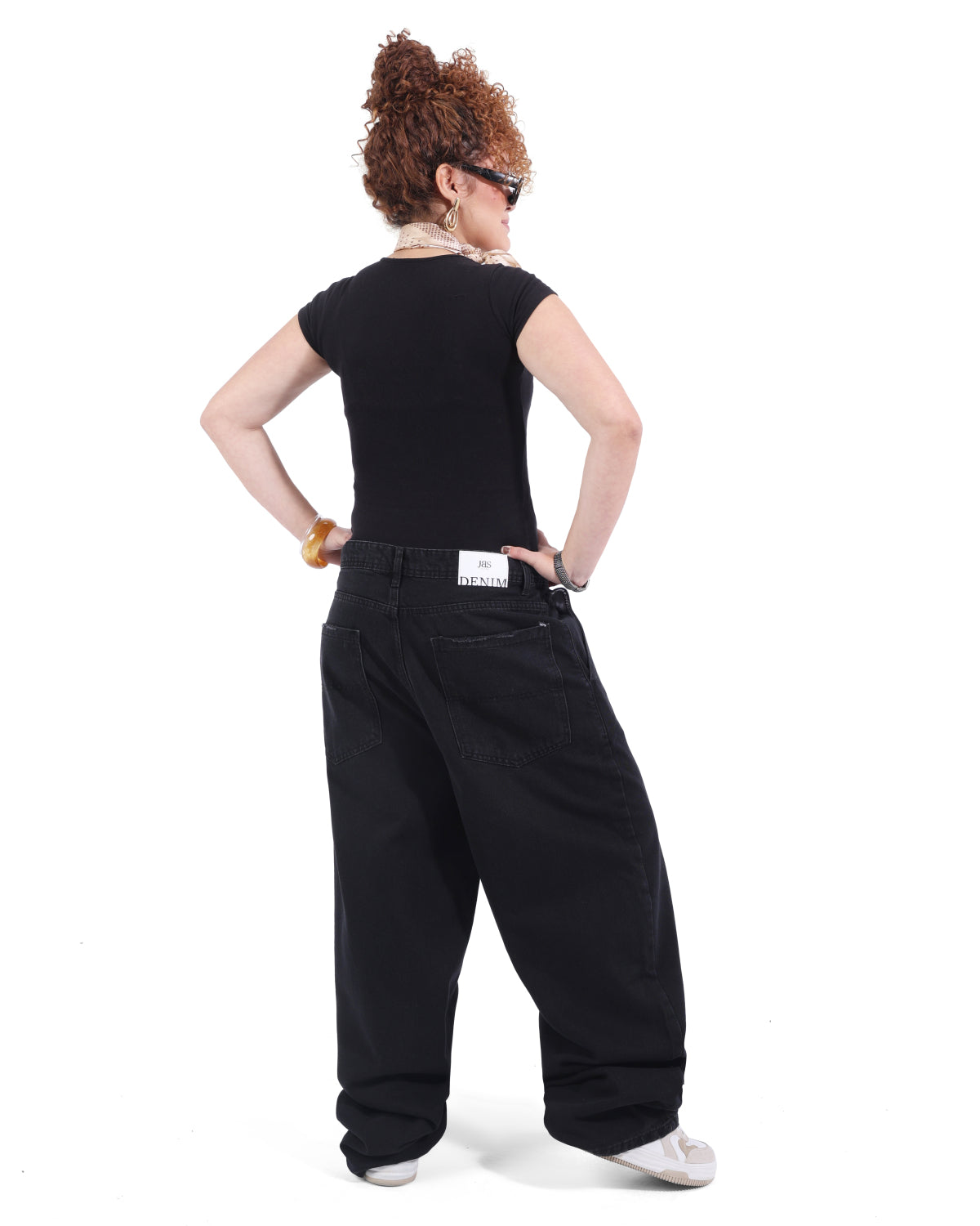 Blackout 29 - Baggy Denim